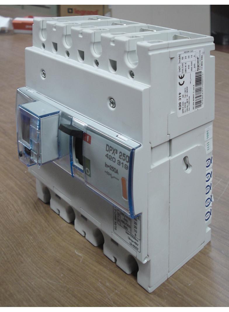Wyłącznik DPX3 250 El 4P 250A 25Ka 420319 LEGRAND