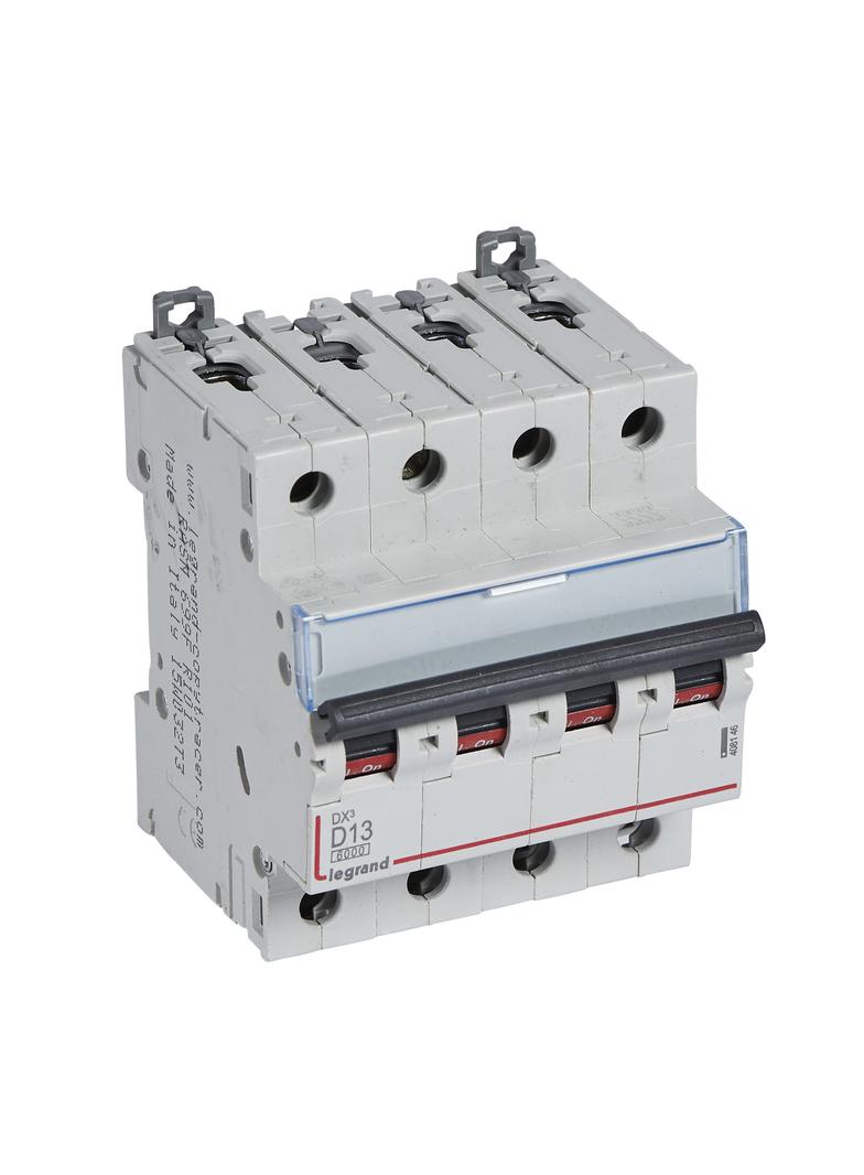 WYŁĄCZNIK NADPRĄDOWY S 304 4P D 13A 6000A SERII DX3, Legrand