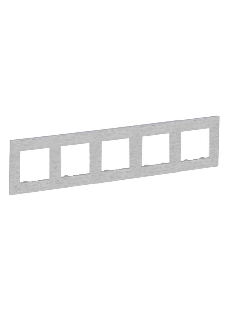 Niloe Step Ramka Pięciokrotna 5X Kolor Aluminium Szczotkowane 863895 LEGRAND