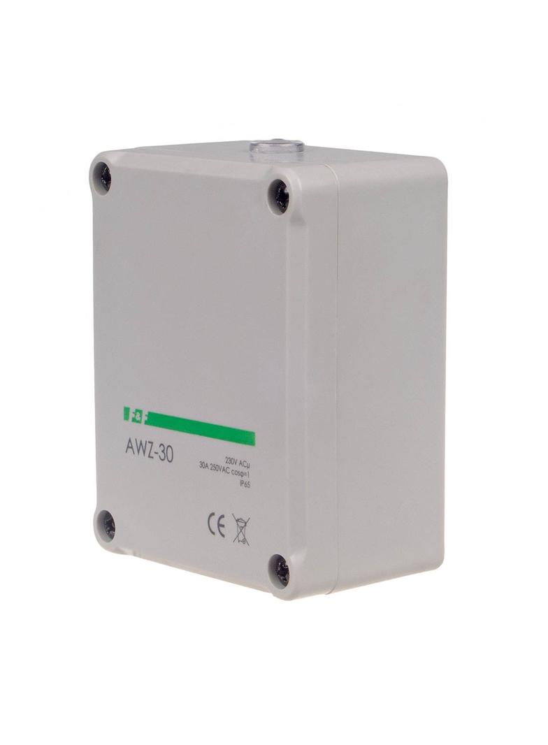 AUTOMAT ZMIERZCHOWY I=30A, OBUDOWA HERMETYCZNA, ZINTEGROWANA PUSZKA PRZYŁĄCZA IP65