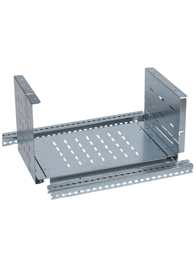 ZESTAW SEPARACJI 'U' 4000 A W PRZEDZIALE KABLOWYM ZEWNĘTRZNYM 975 MM, Legrand