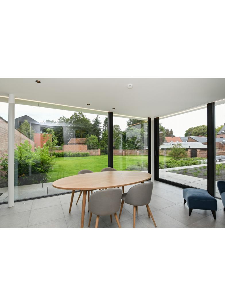 SP DK FIX P 8W 930 PS DIM IP44 BK LEDVANCE