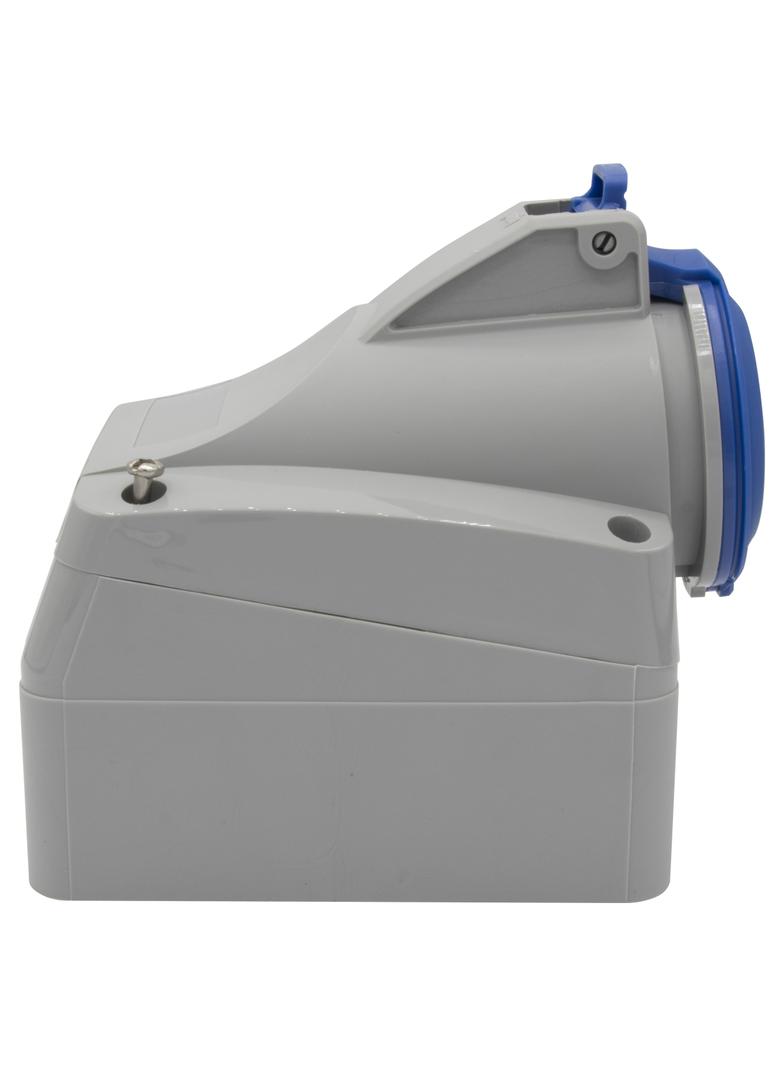 P17 TEMPRA PRO GNIAZDO STAŁE 16A 3P+Z 230V IP44, Legrand