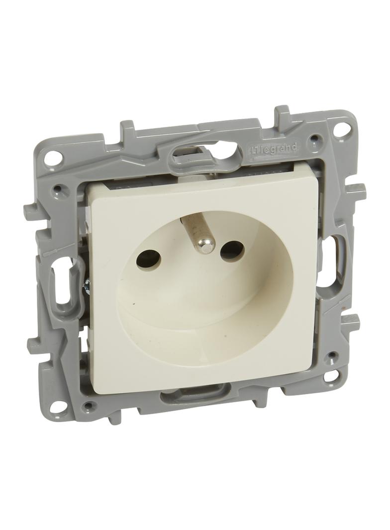 Niloe Gniazdo Pojedyncze 16A Zaciski Śrubowe Kremowe /Z Przesłonami/ 764627 LEGRAND
