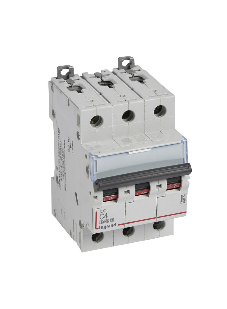 WYŁĄCZNIK NADPRĄDOWY S 303 3P C 4A 6000A SERII DX3, Legrand