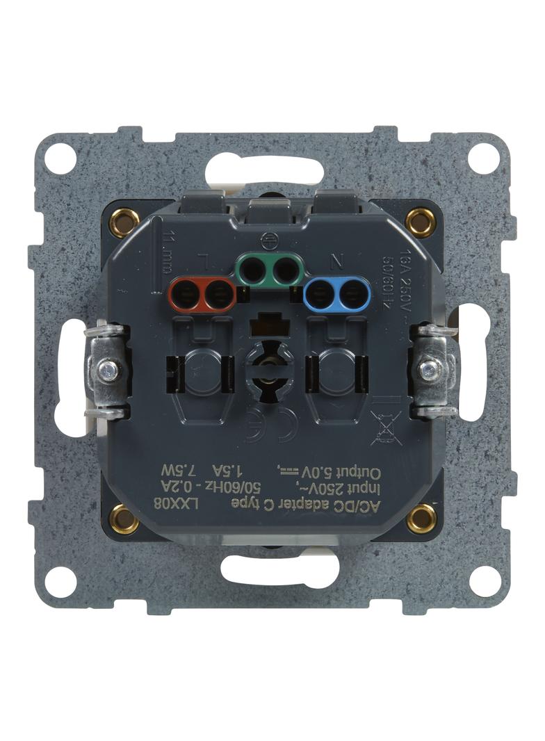SUNO - Gniazdo płaskie 2P+Z - 16 A - z USB Typ - C - 1,5 A - zaciski automatyczne - z przesłoną, Bia