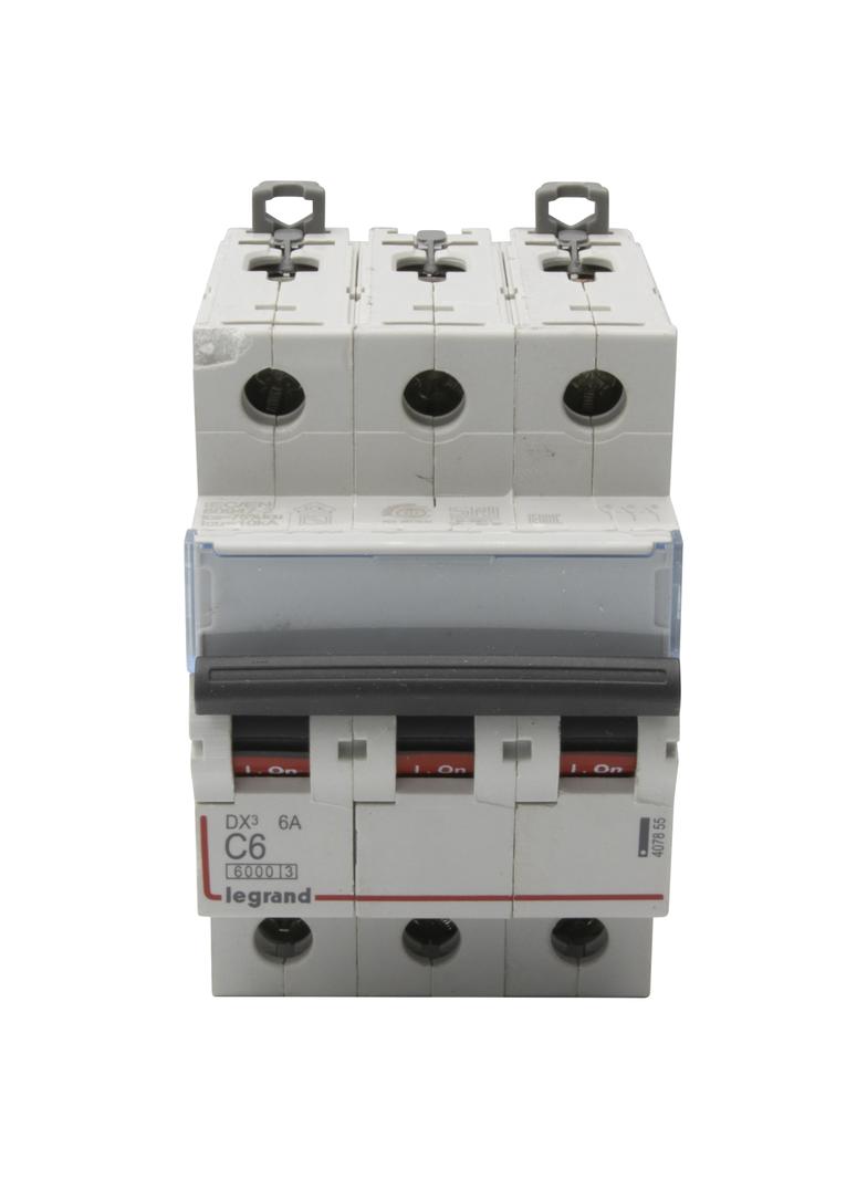 WYŁĄCZNIK NADPRĄDOWY S 303 3P C 6A 6000A SERII DX3, Legrand