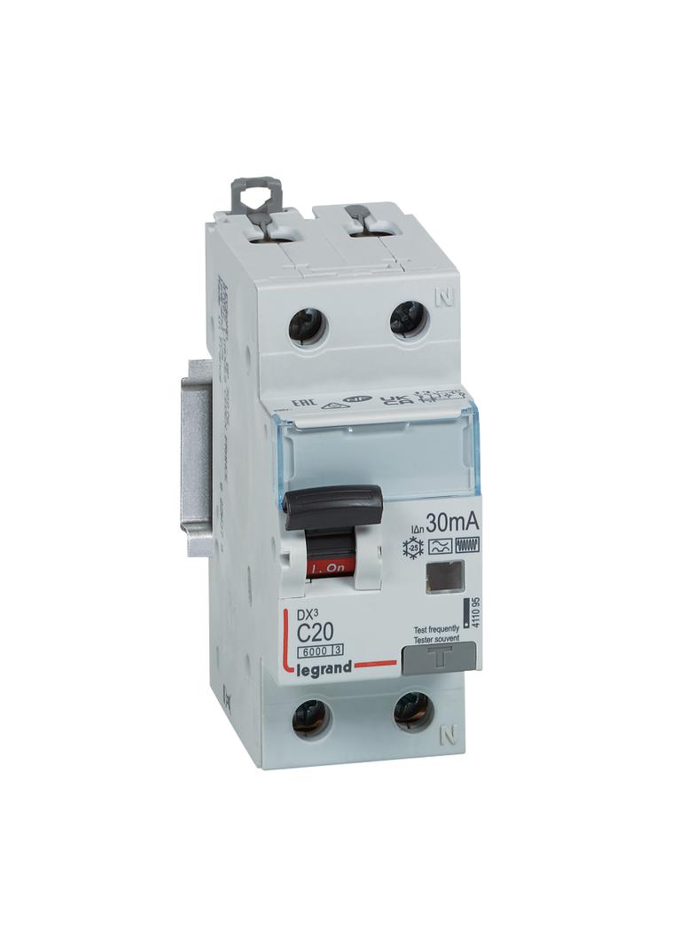 WYŁĄCZNIK RÓŻNICOWONADPRĄDOWY P 312 2P C 20A 30MA TYP F SERII DX3, Legrand