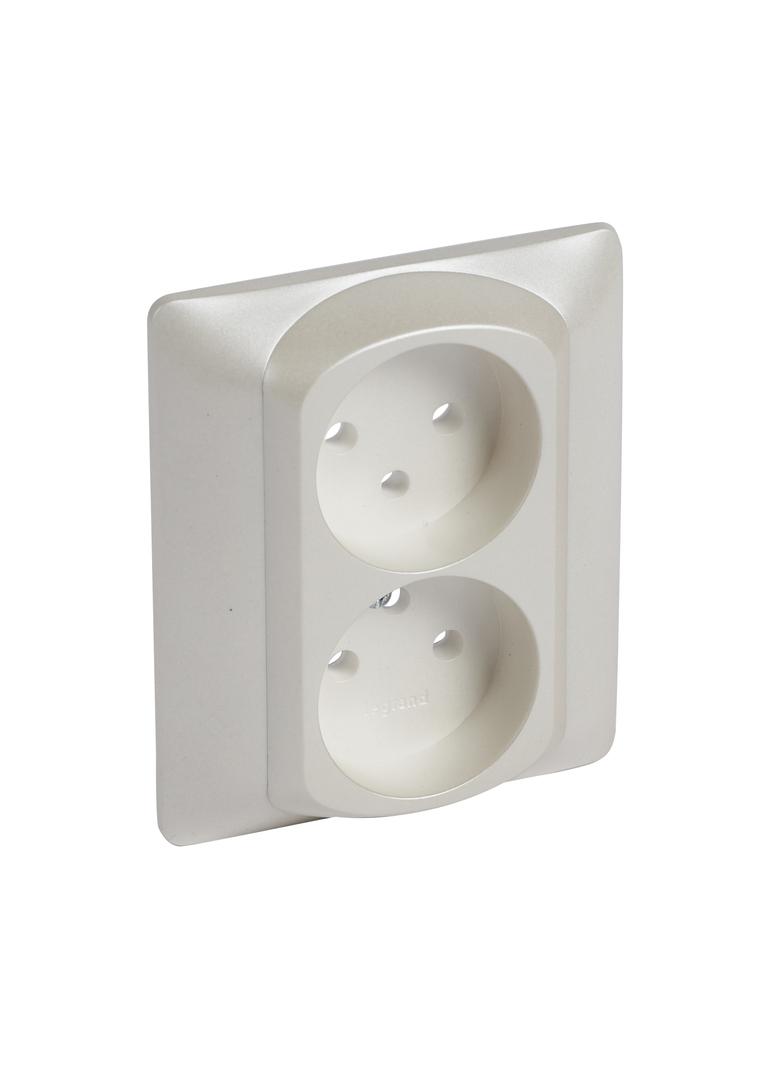 SISTENA LIFE PLAKIETKA PEARL GNIAZDA PODWÓJNEGO 2P+Z, Legrand