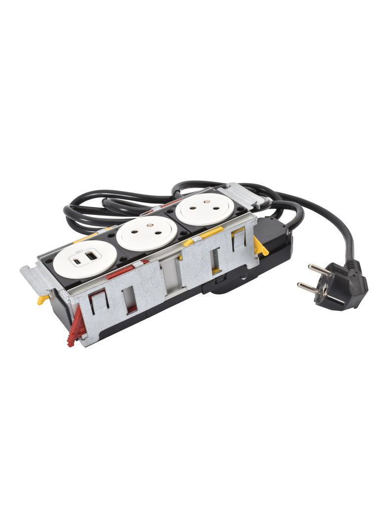 INCARA: DISQ'IN - 2X2P+Z / USB A+C - 2,0 M-BIAŁY, Legrand
