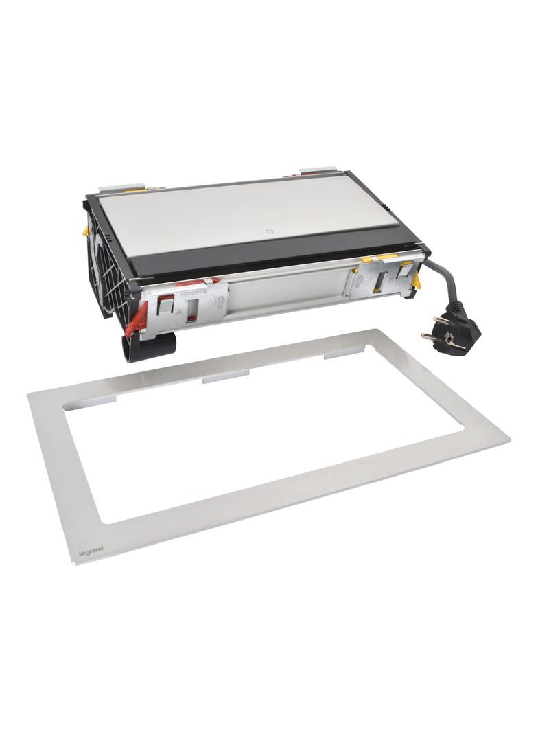 INCARA: FLIP UP - 2X2P+Z / USB A+C / RJ45 / HDMI - 2,0 M-METAL, Legrand