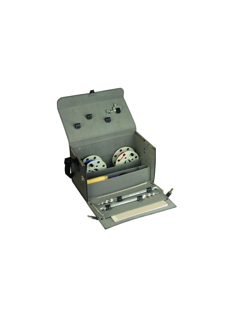 Kufer na przyrząd i akcesoria, sztuczna skóra