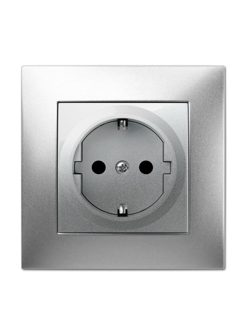 CARLA Gniazdo 2P+Z schuko  z przesłonami torów prądowych