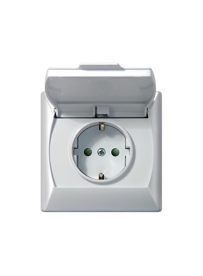 AKCENT Gniazdo bryzgoszczelne z uziemieniem schuko IP-44 z przesłonami torów prądowych wieczko przez