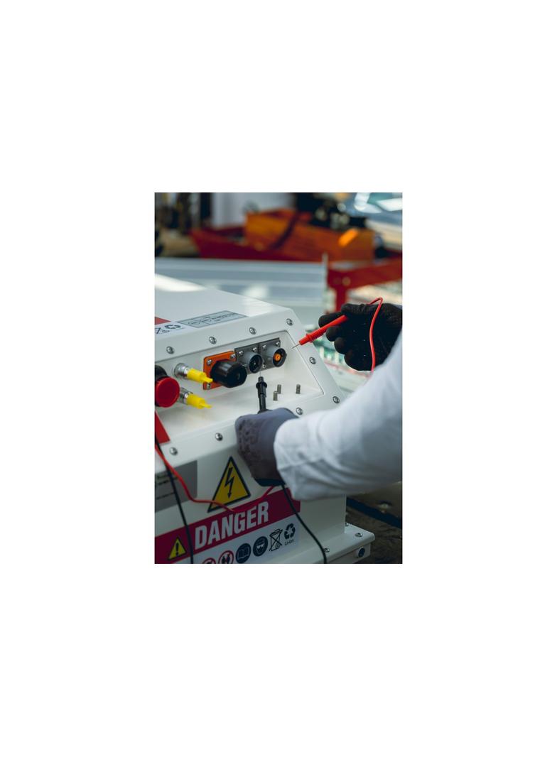 Cyfrowy miernik uniwersalny