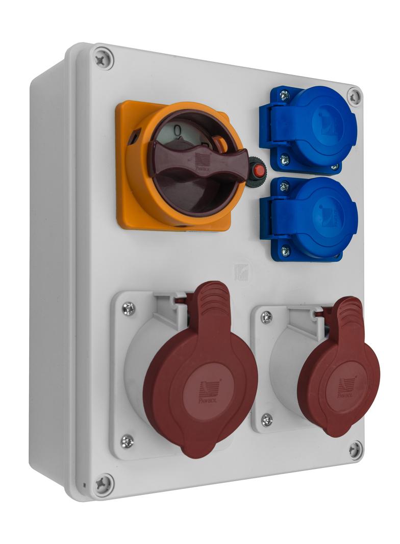 R-BOX 240,  1 x 32A / 4p, 1 x 16A / 4p, 2 x 250 V, wył. L/P