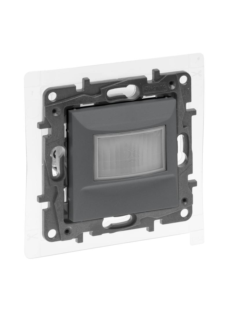 Niloe Step - łącznik automatyczny IP44, 2 przewodowy, bez N- kolor stalowy, Legrand