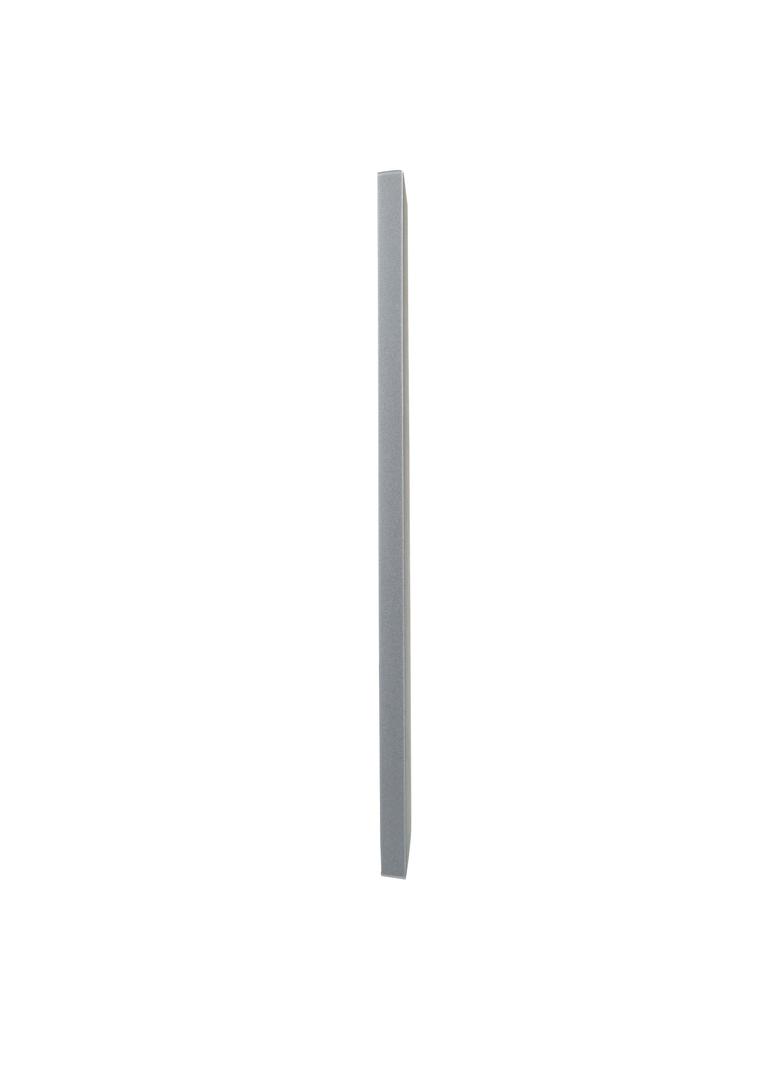 Niloe Step Ramka Potrójna 3X Kolor Aluminium Szczotkowane 863893 LEGRAND