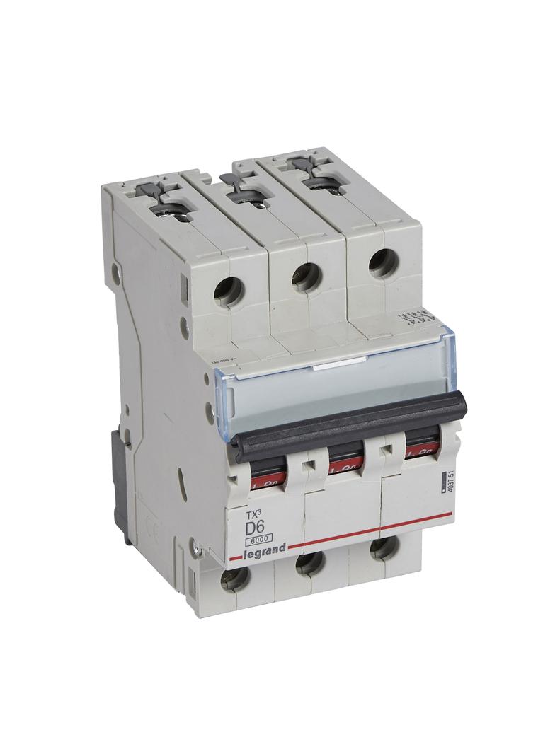 WYŁĄCZNIK NADPRĄDOWY S 303 3P D 6A 6000A SERII TX3, Legrand