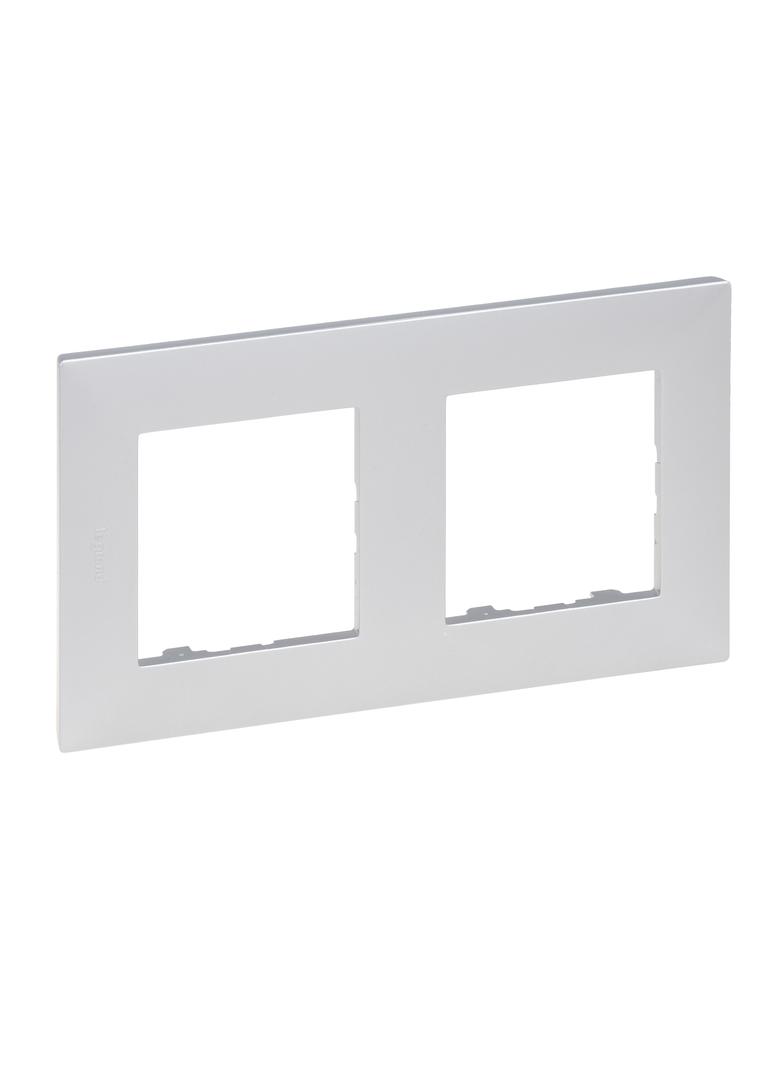 Niloe Step Ramka Podwójna 2X- Kolor Aluminium 863392 LEGRAND