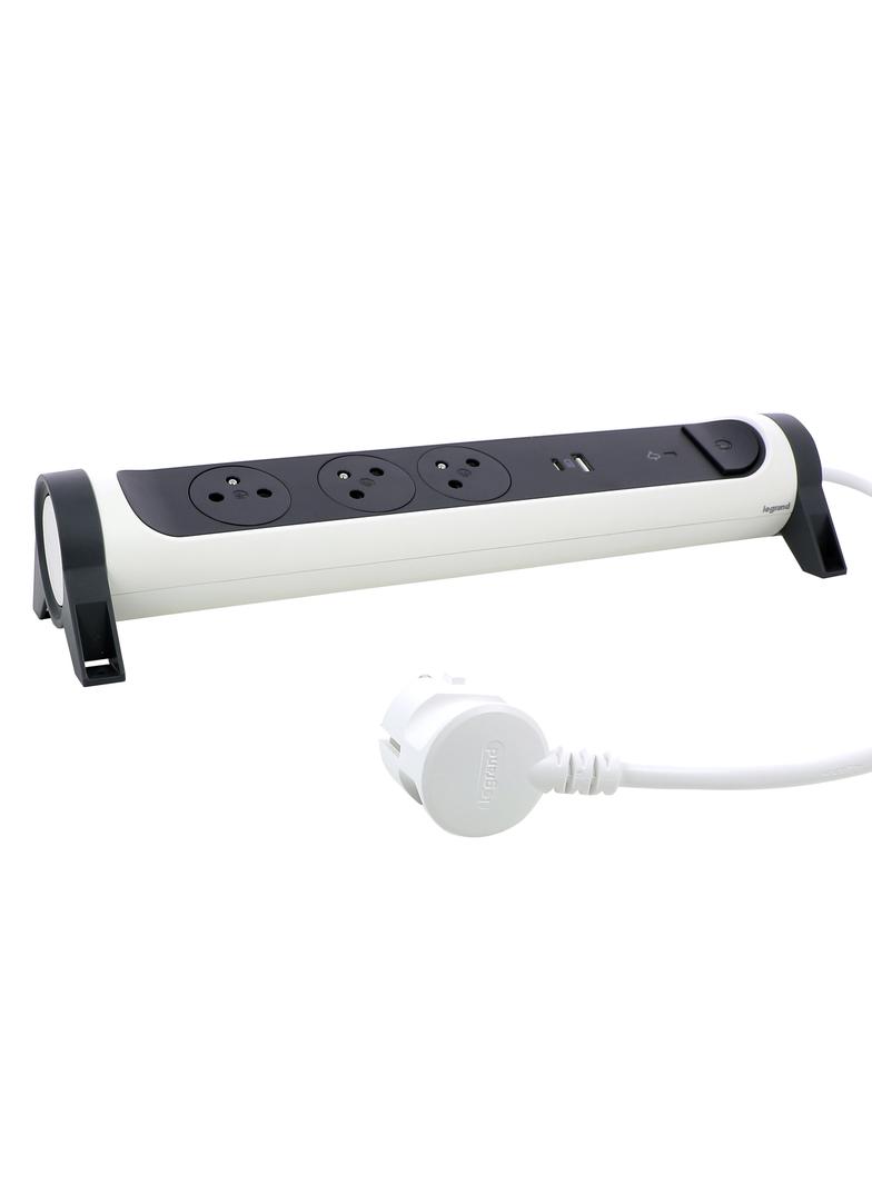 PRZEDŁUŻACZ PREMIUM, OBROTOWY, 3X2P+Z, USB A+C, Z OGRANICZNIKIEM PRZEPIĘĆ, Z PRZEWODEM 1.5 METRA 3X1