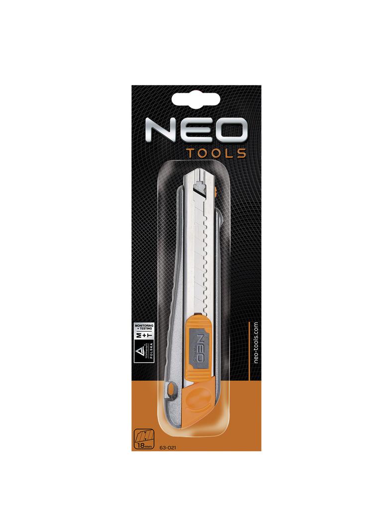 Nóż z ostrzem łamanym 18 mm, metalowy korpus