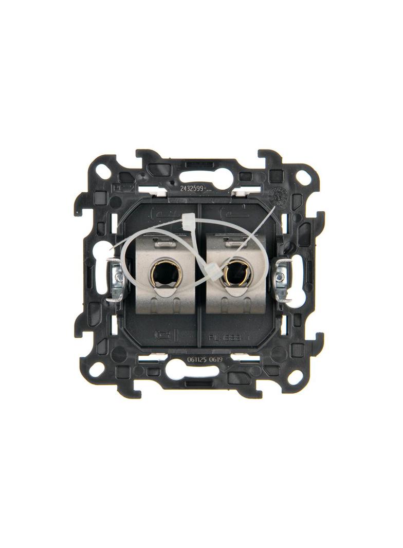 Simon 24 Gniazdo komputerowe podwójne RJ45 kat. 6 ekranowane biały N62E.01/11