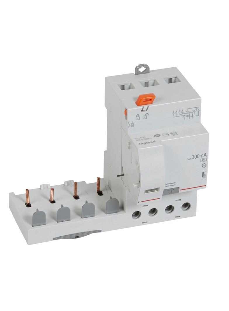 BLOK RÓŻNICOWOPRĄDOWY PR 304 4P 40A 300MA TYP A SERII DX3, Legrand