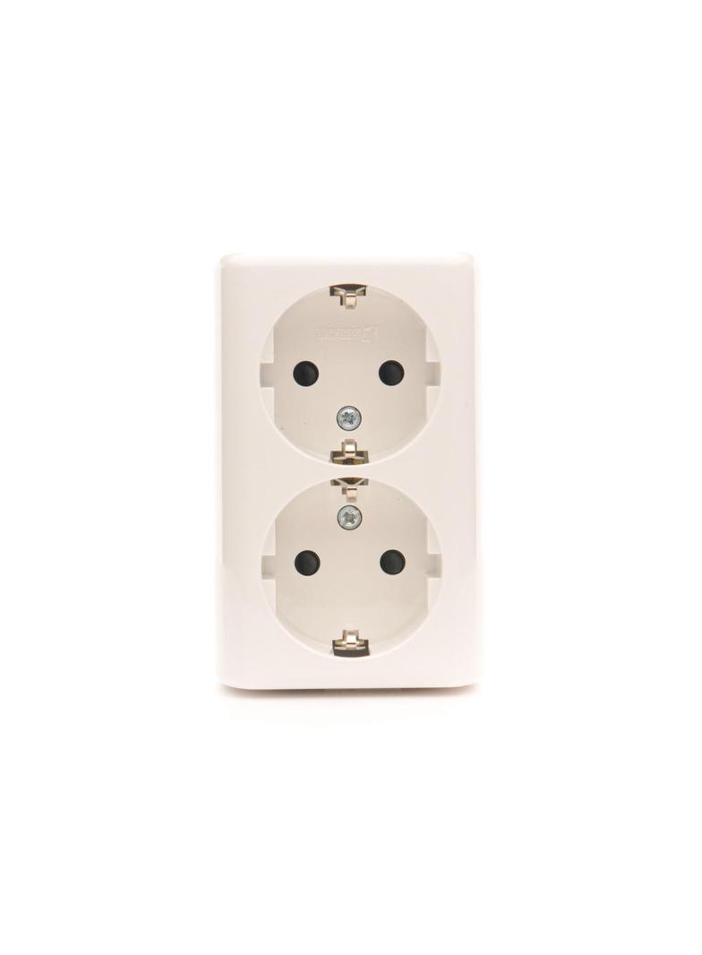 Simon 54 Gniazdo podwójne Schuko n/t z przesłonami wersja skandynawska 16A szybkozłączka biały