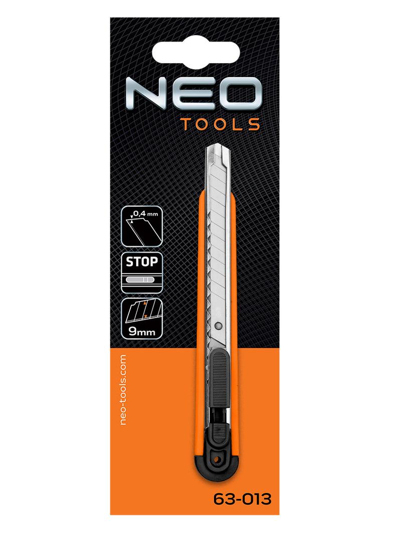 Nóż z ostrzem łamanym 9 mm