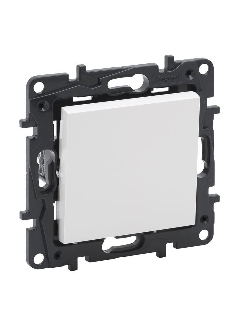 Niloe Step - przycisk pojedynczy 6 A - kolor biały, Legrand