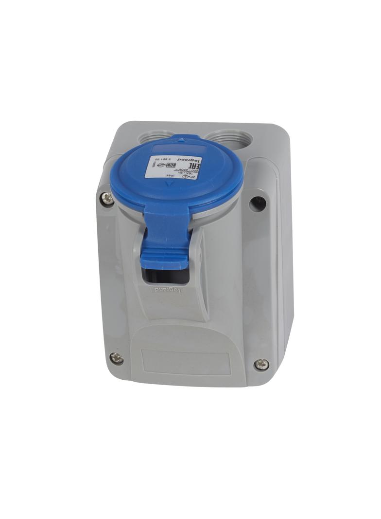 P17 TEMPRA PRO GNIAZDO STAŁE 16A 3P+Z 230V IP44, Legrand