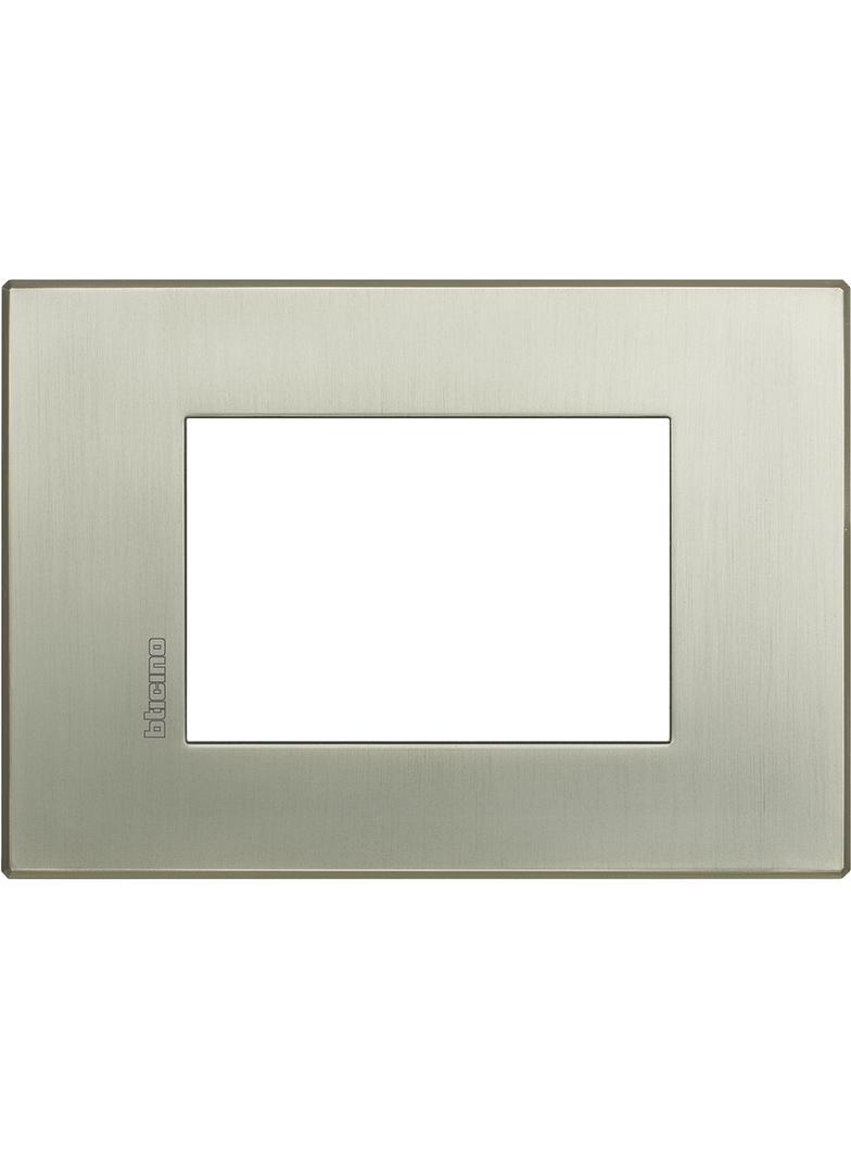 AXOLUTE - RAMKA PROSTOKĄTNA AIR - 3 MODUŁY - TYTAN SZCZOTKOWANY, Bticino