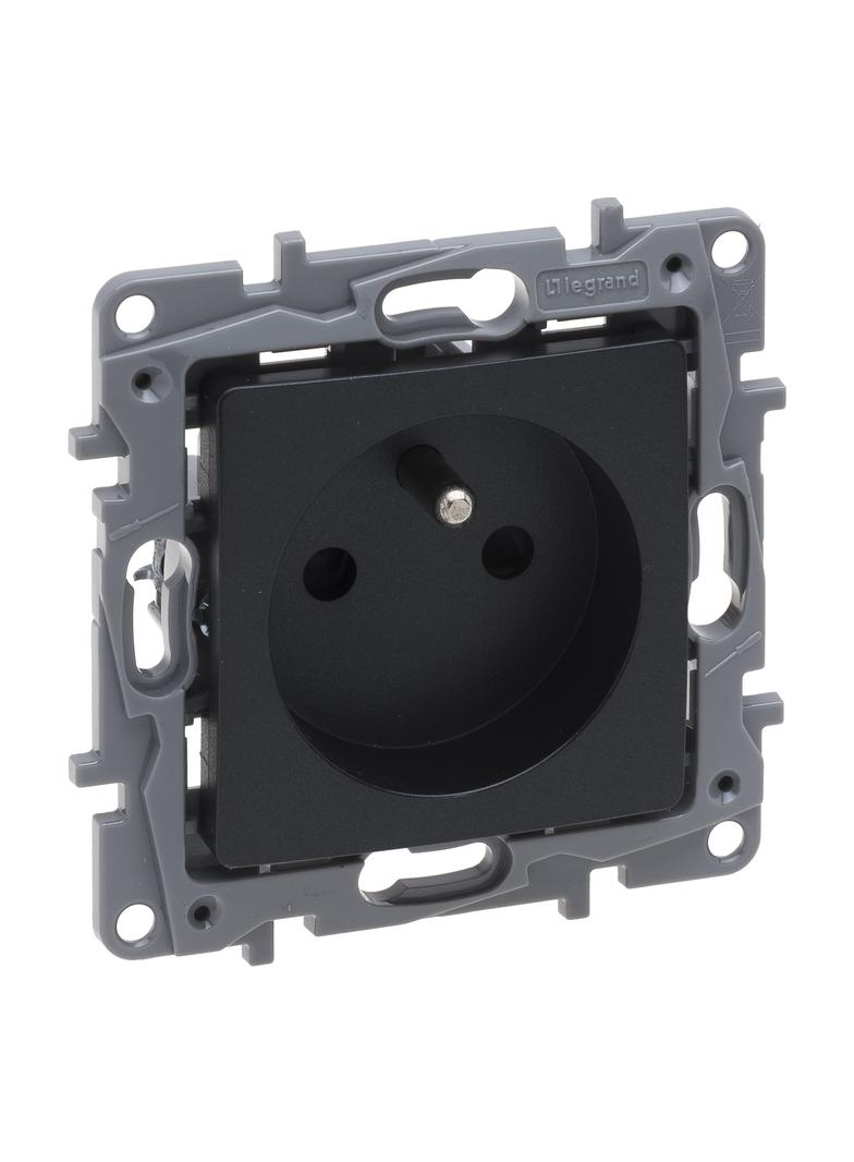 Niloe Selection - Gniazdo 2P+Z 16A - 250 V (Z Przesłoną Zaciski Śrubowe) Antracyt 762227 LEGRAND