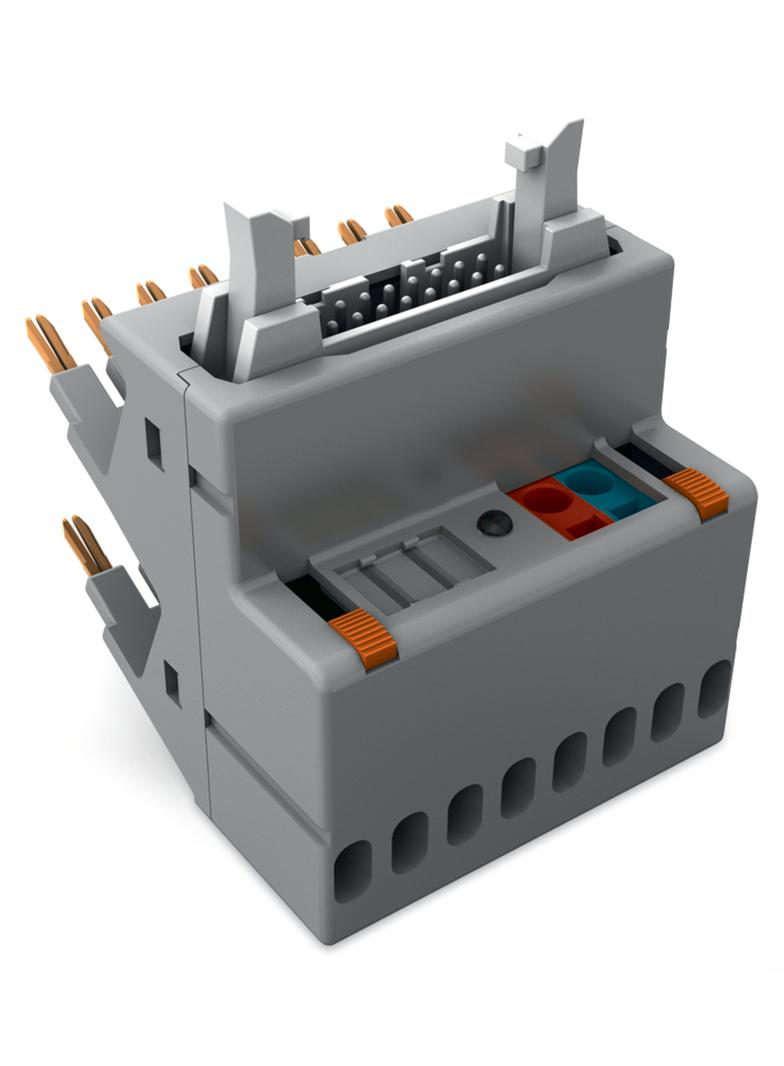 8-torowy adapter ze złączem 14-bieg. wyjście załączany plus