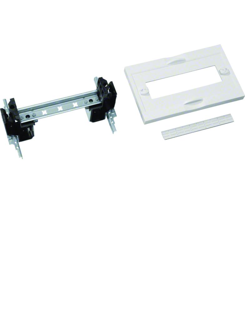 univers N Blok dla aparatów mod. mont. poz. z kan.do oprzew. 1x10M 150x250mm UD11B3 HAGER