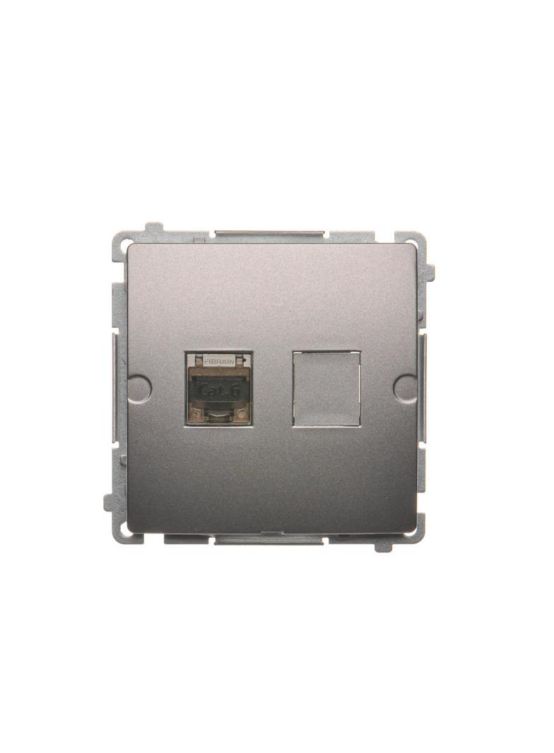 Simon Basic Gniazdo komputerowe RJ45 kategoria 6 pojedyncze ekranowane z przesłoną przeciwkurzową . Montaż na łapki lub wkręty stal inox BM61E.01/21 KONTAKT