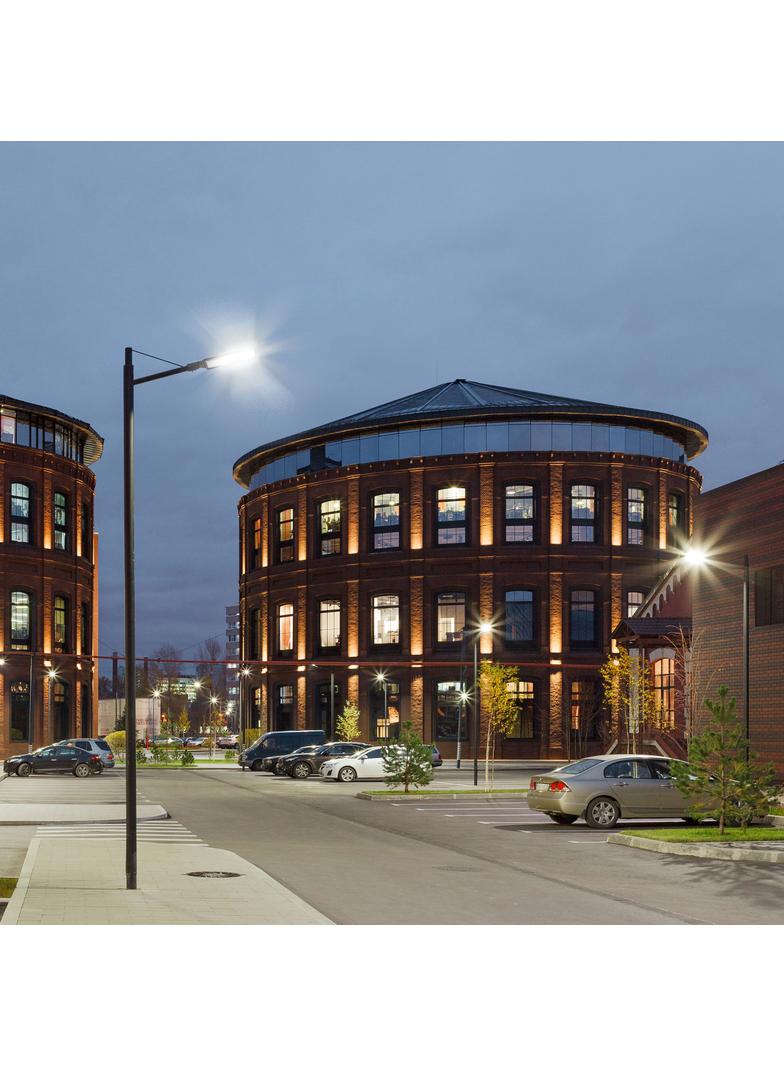 STREETOS OPRAWA ULICZNA 100W NW 230V 130/80st IP66 IK09 536x166x77mm;SZARY 5 lat gw.