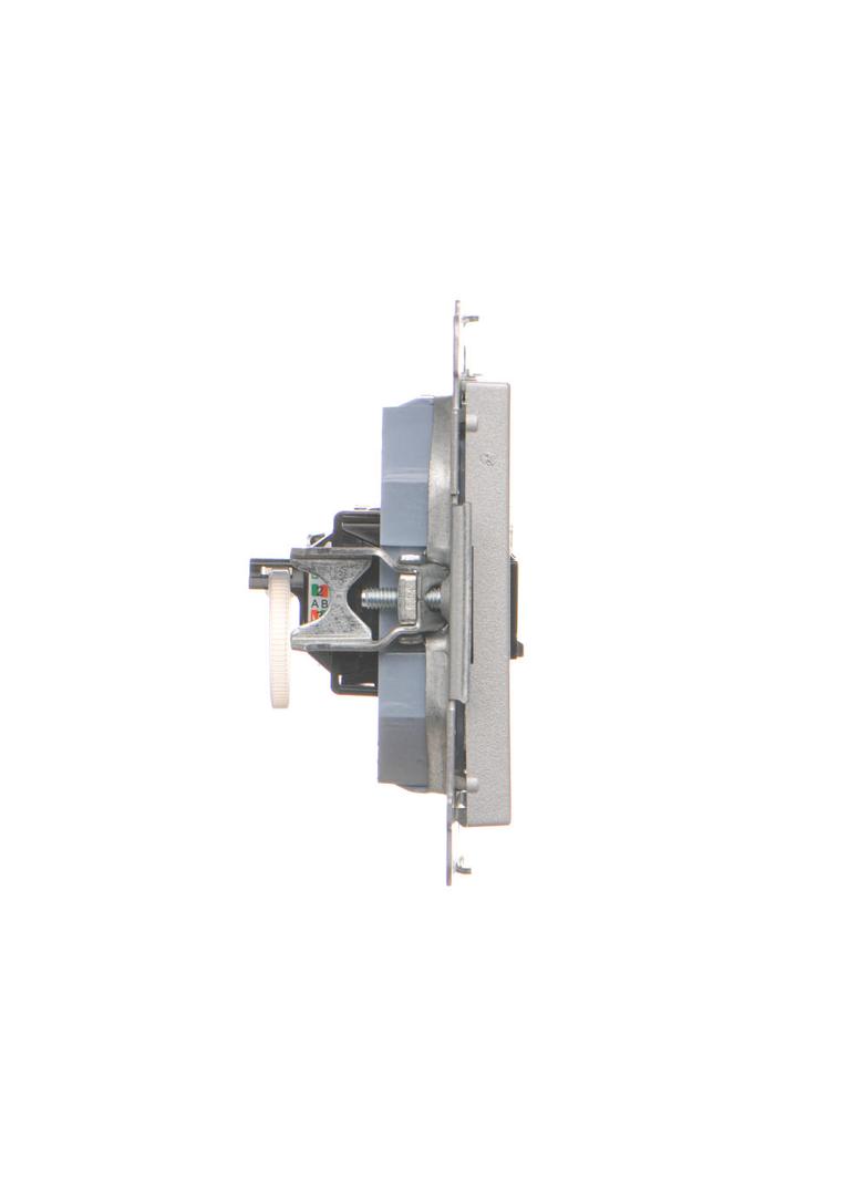 Simon 55 Gniazdo komputerowe pojedyncze RJ45 kategoria 6 z przesłoną przeciwkurzową Aluminium mat T61.01/143 KONTAKT