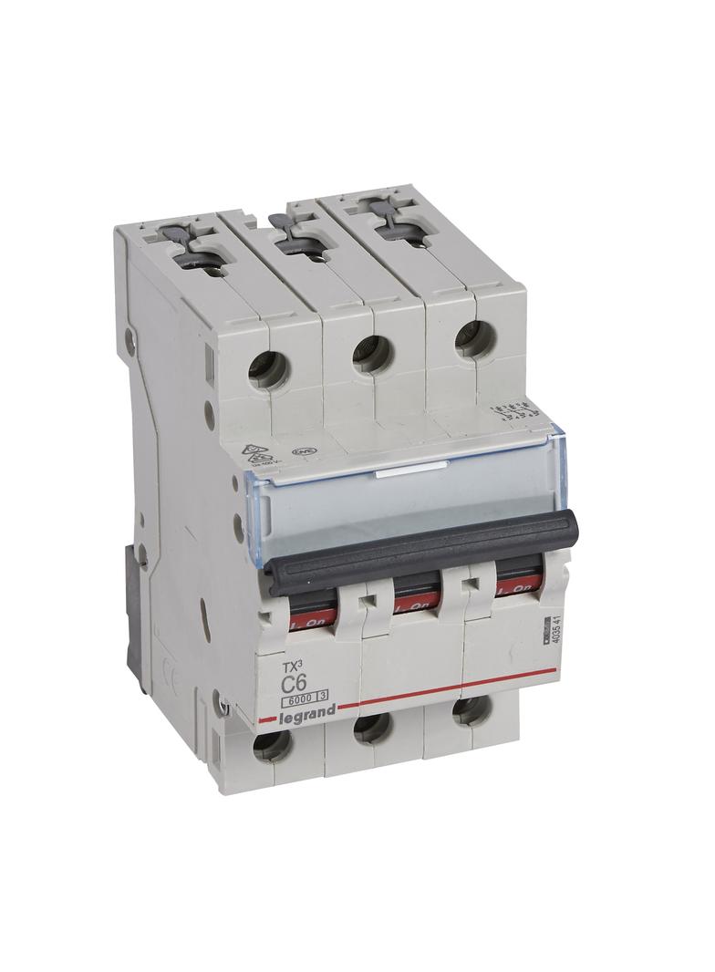 WYŁĄCZNIK NADPRĄDOWY S 303 3P C 6A 6000A SERII TX3, Legrand