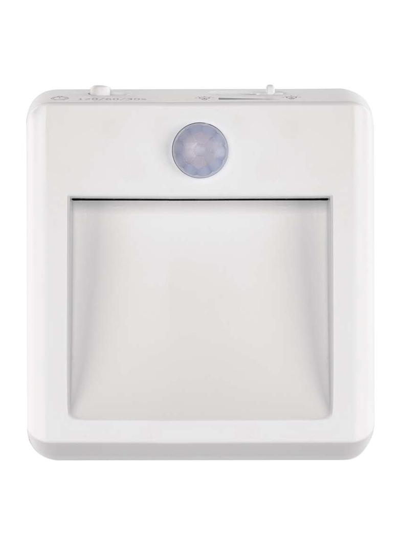 Lampka nocna LED do gniazdka 230 V z czujnikiem P3319 EMOS