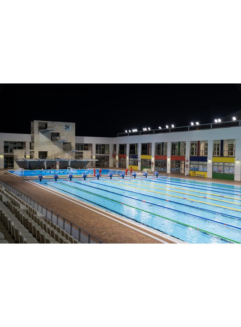 Naświetlacz ECO HP FLOOD 500W 857 VN 61000LM black