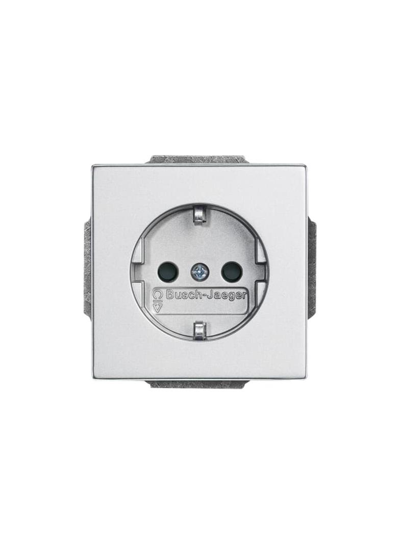 FUTURE Gniazdo SCHUKO z przesłonami Z szybkozłączami Z uziemieniem, 2P+E aluminiowo srebrny 2CKA002013A5375 ABB