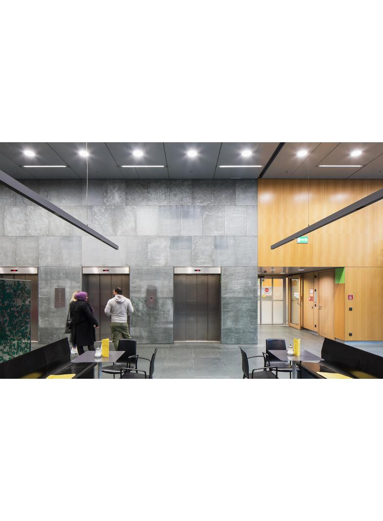 Oprawa DOWNLIGHT ALU DALI DN200 25W 3000K WT IP44