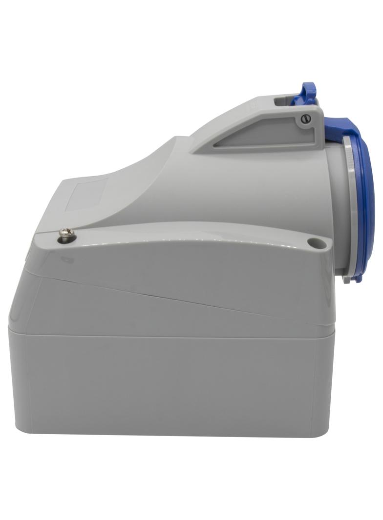 P17 TEMPRA PRO GNIAZDO STAŁE 32A 2P+Z 230V IP44, Legrand