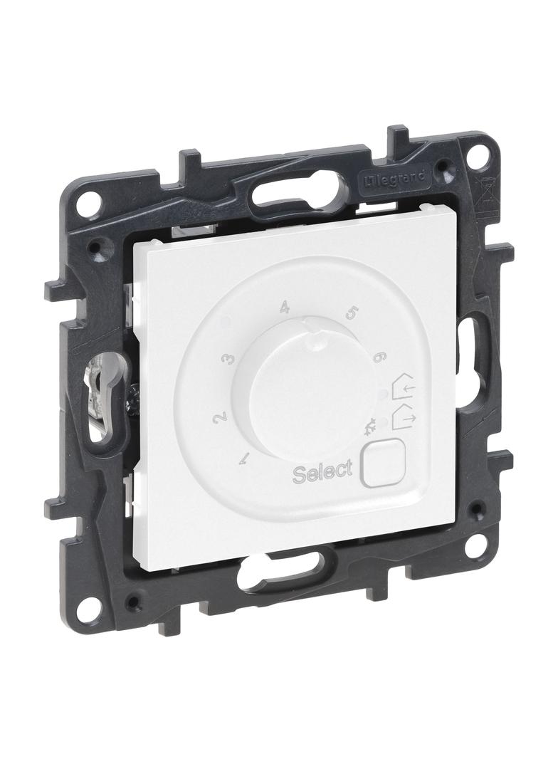 Niloe Step - termostat podłogowy - kolor biały, Legrand