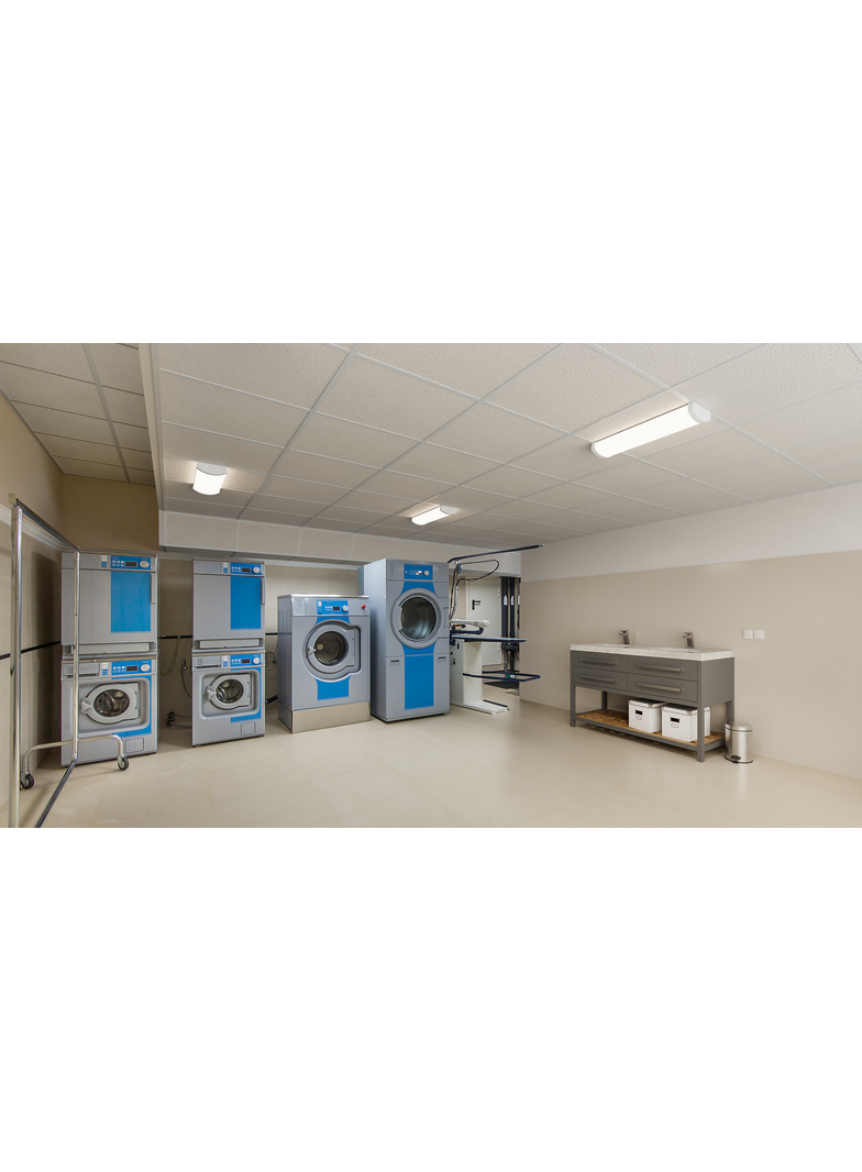 Panel LED natynkowy Coreline SM155C przelotowa 43,5/25,5 W 3700/6000lm IP44 all-in 3000/4000K barwa