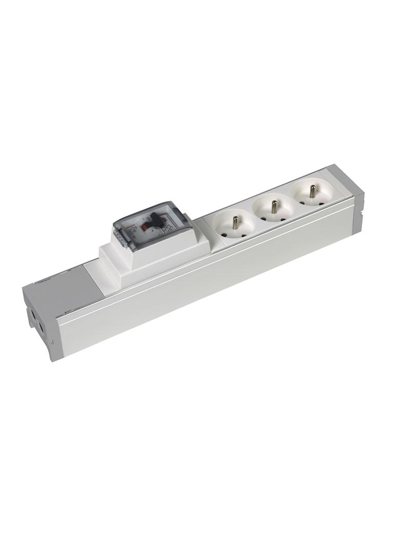 Blok Zasilający 3x2P+Z + Wyłącznik Rp 30Ma 16A 073413 LEGRAND