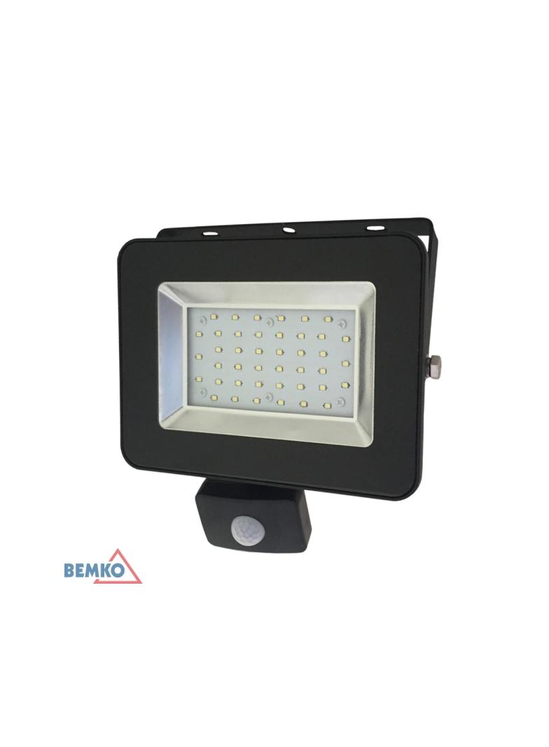 NAŚWIETLACZ LED SMD LOFOT Z CZUJNIKIEM PIR IP65 30W 2600LM CZARNY 6000K