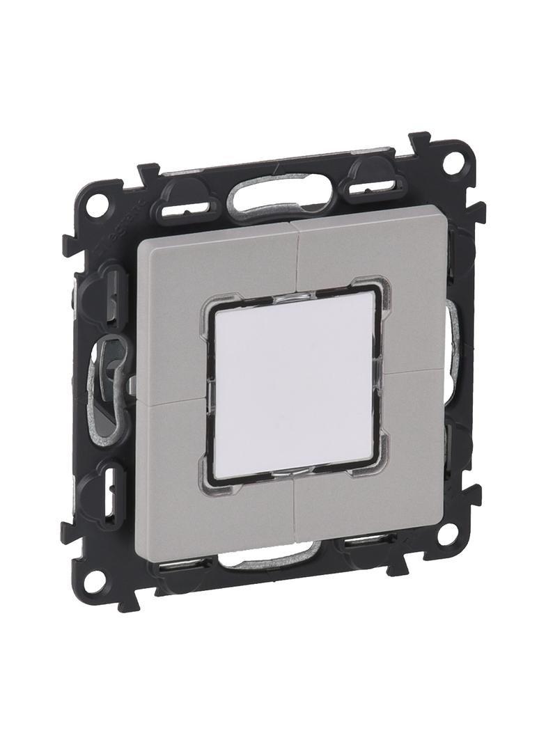 Mh:Ster Scenariuszy Bus Alu 752382 LEGRAND